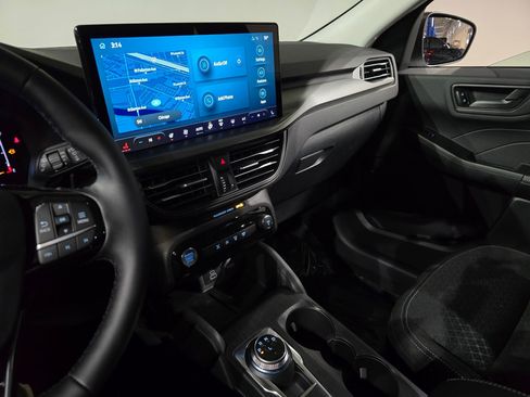 New 2026 Ford Escape Active image 25