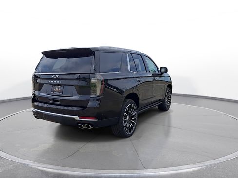 New 2025 Chevrolet Tahoe High Country AWD/4WD image 8