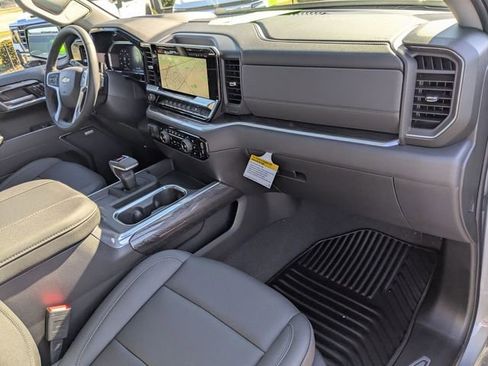 New 2026 Chevrolet Silverado 1500 LTZ w/ LTZ Premium Package image 39