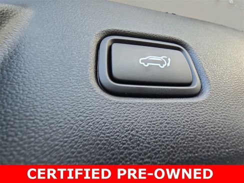 Certified 2025 Hyundai Tucson Limited image 14