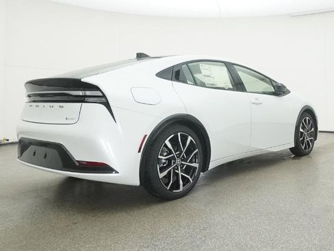 New 2026 Toyota Prius Plug-In Hybrid image 21