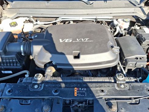 Used 2021 Chevrolet Colorado LT image 26