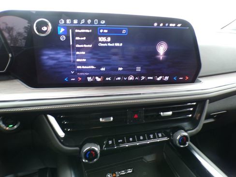 Used 2025 Chevrolet Tahoe Premier image 24