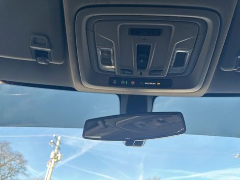 Used 2020 Chevrolet Silverado 1500 LT w/ All-Star Edition image 25