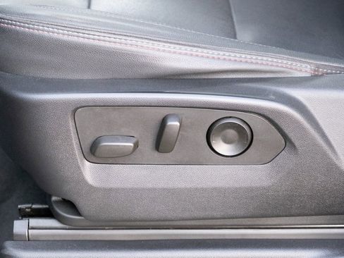 Used 2023 Chevrolet Tahoe RST image 12