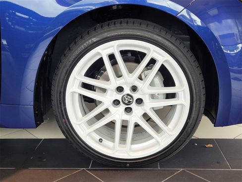 New 2026 Toyota Corolla SE image 3