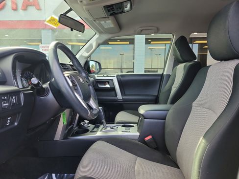 Used 2018 Toyota 4Runner SR5 image 15