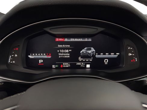 Used 2025 Audi Q8 Premium Plus image 26