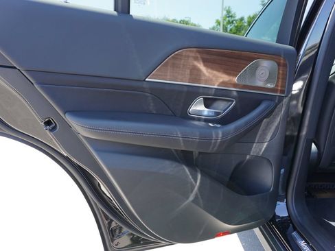 Certified 2026 Mercedes-Benz GLE 350 4MATIC image 47