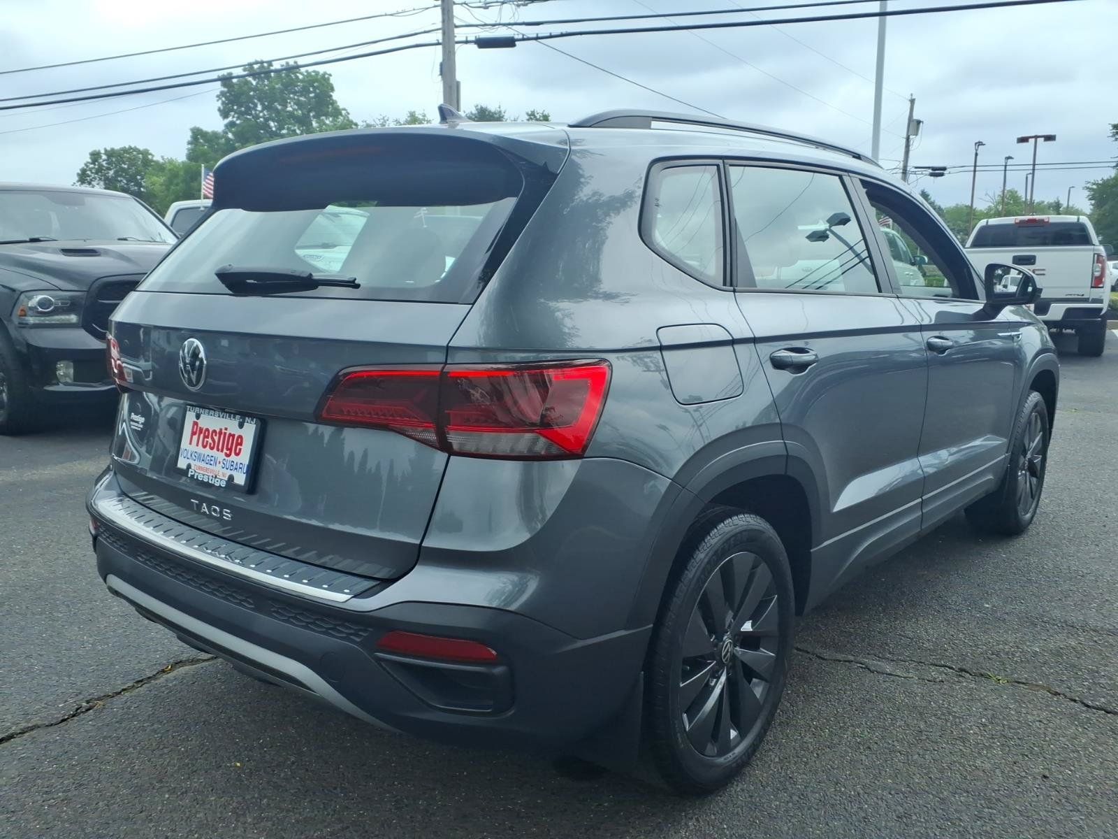 Certified 2023 Volkswagen Taos S FWD image 2
