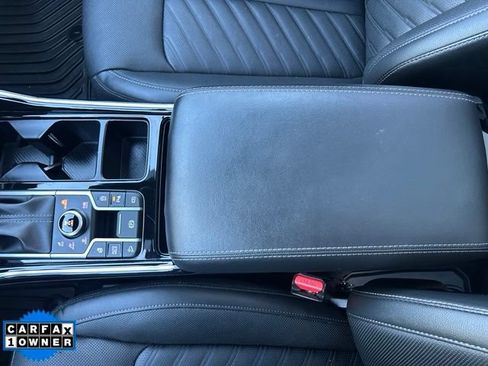 Used 2025 Kia Sorento SX Prestige AWD/4WD image 29
