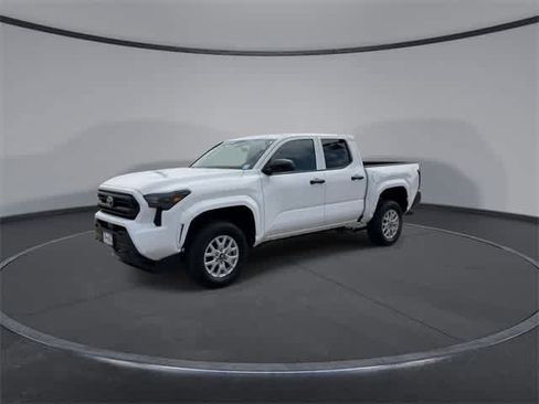 Used 2025 Toyota Tacoma SR w/ SR Upgrade Package image 4