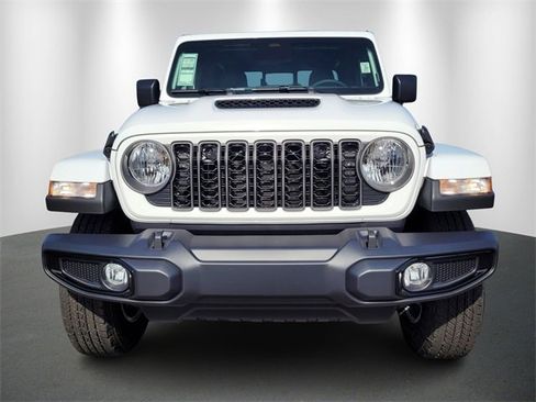 Used 2026 Jeep Gladiator Sport image 2