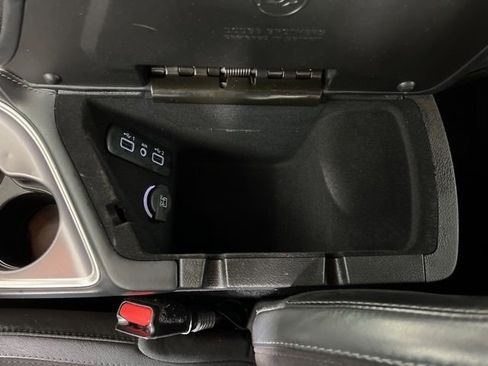 Used 2021 Dodge Challenger R/T w/ Plus Package image 30