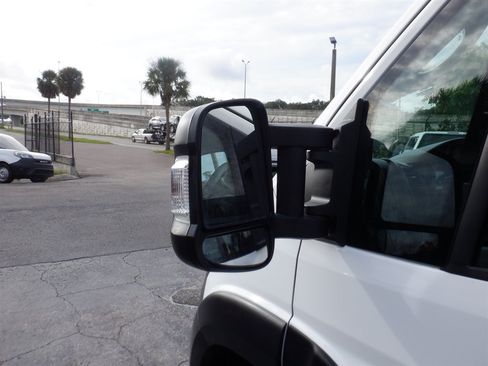 Used 2023 RAM ProMaster 2500 FWD image 17