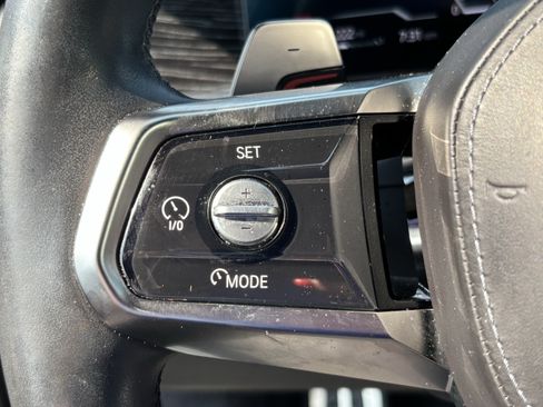 Used 2023 BMW 740i w/ Parking Assistance Package RWD image 19