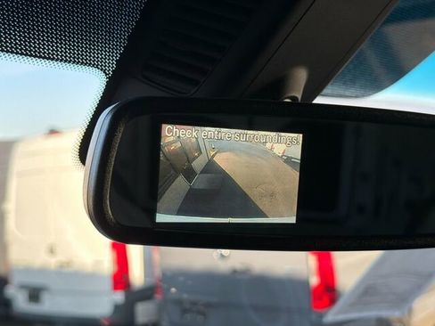 Used 2024 Mercedes-Benz Sprinter 2500 image 21