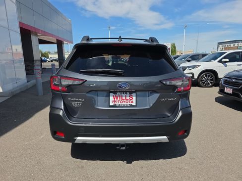 Used 2024 Subaru Outback Limited AWD/4WD image 7