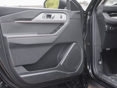 New 2026 Ford Explorer Active image 38