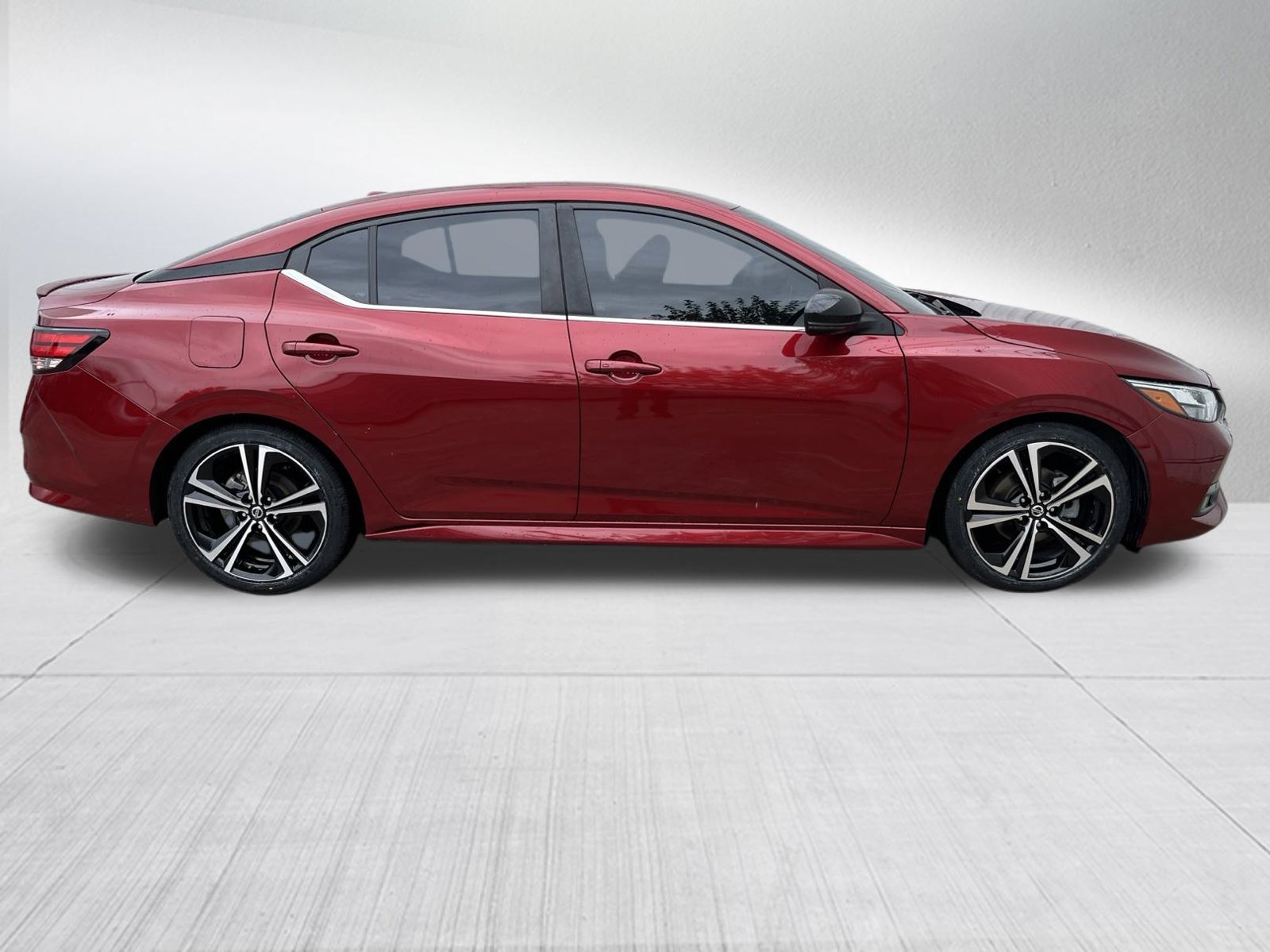 Used 2021 Nissan Sentra SR FWD image 5