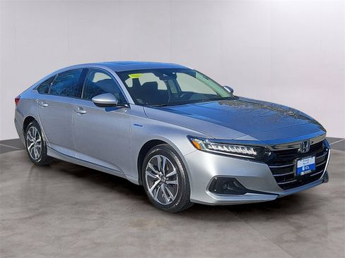 Certified 2021 Honda Accord EX image 3