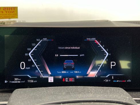 Certified 2025 BMW X5 xDrive40i w/ M Sport Package image 16