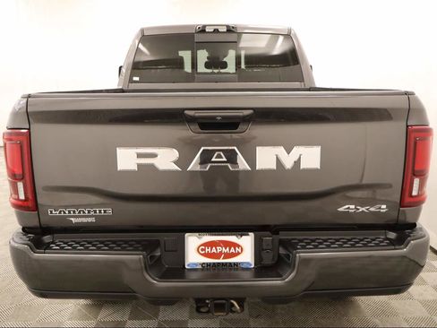 Used 2025 RAM 2500 Laramie AWD/4WD image 5