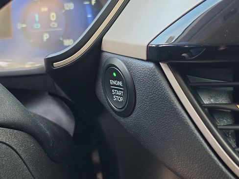 Used 2020 Ford Escape SE Sport AWD/4WD image 30