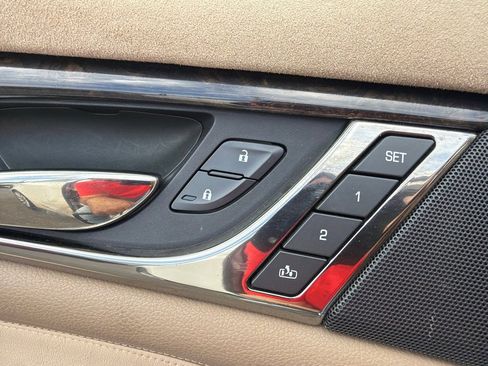 Used 2016 Cadillac CTS Luxury RWD image 30