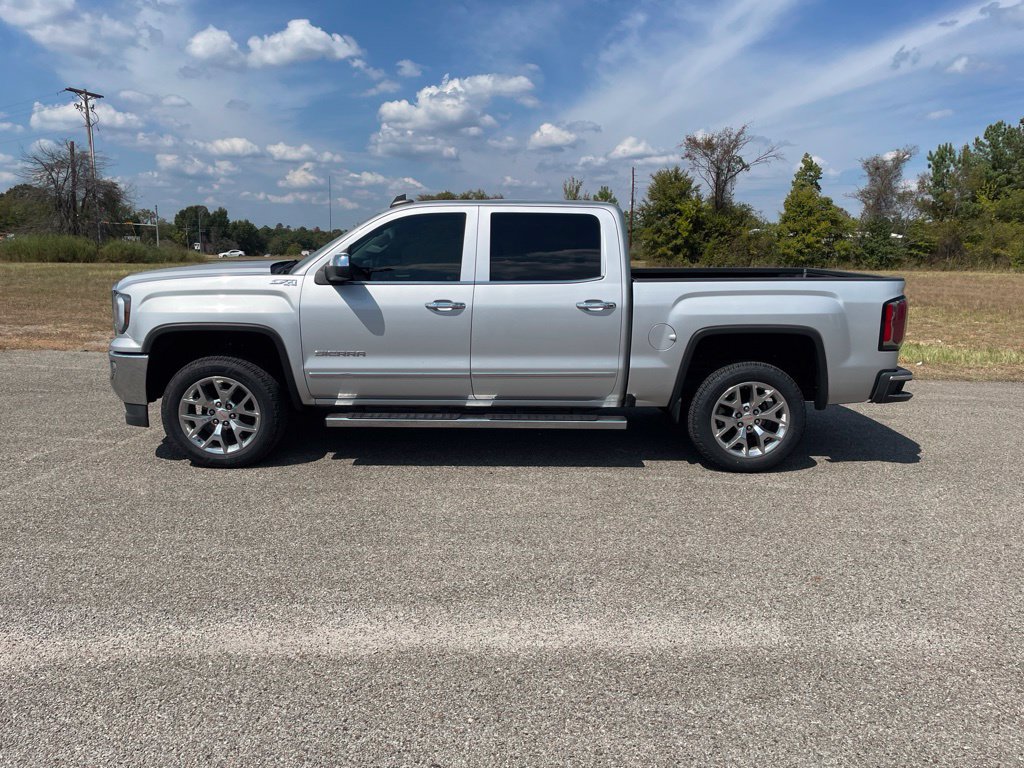 Used 2016 GMC Sierra 1500 SLT w/ SLT Premium Package AWD/4WD image 2