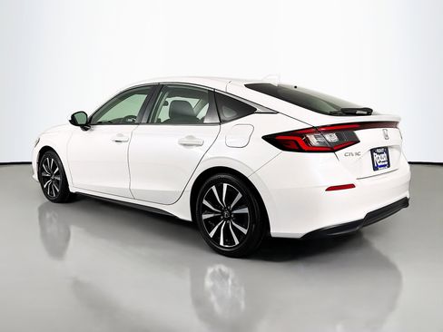 Certified 2024 Honda Civic EX-L image 7