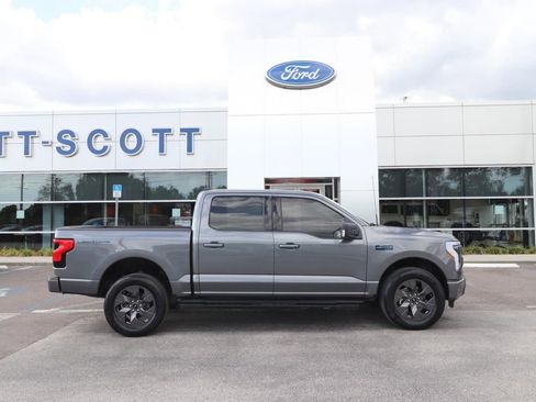 Used 2024 Ford F150 Lightning Flash AWD/4WD image 17