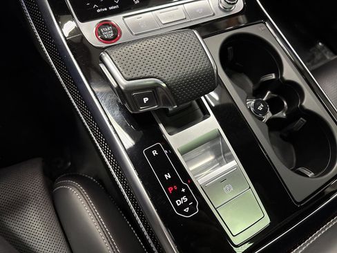 Used 2023 Audi SQ8 Prestige w/ Prestige Package AWD/4WD image 24