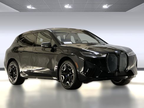 Certified 2023 BMW iX xDrive50 w/ Sport Package image 6