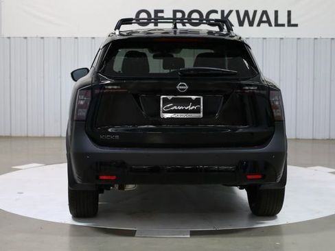 New 2026 Nissan Kicks SV w/ Cold Weather Package image 3
