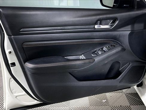 Used 2020 Nissan Altima 2.5 SR image 18