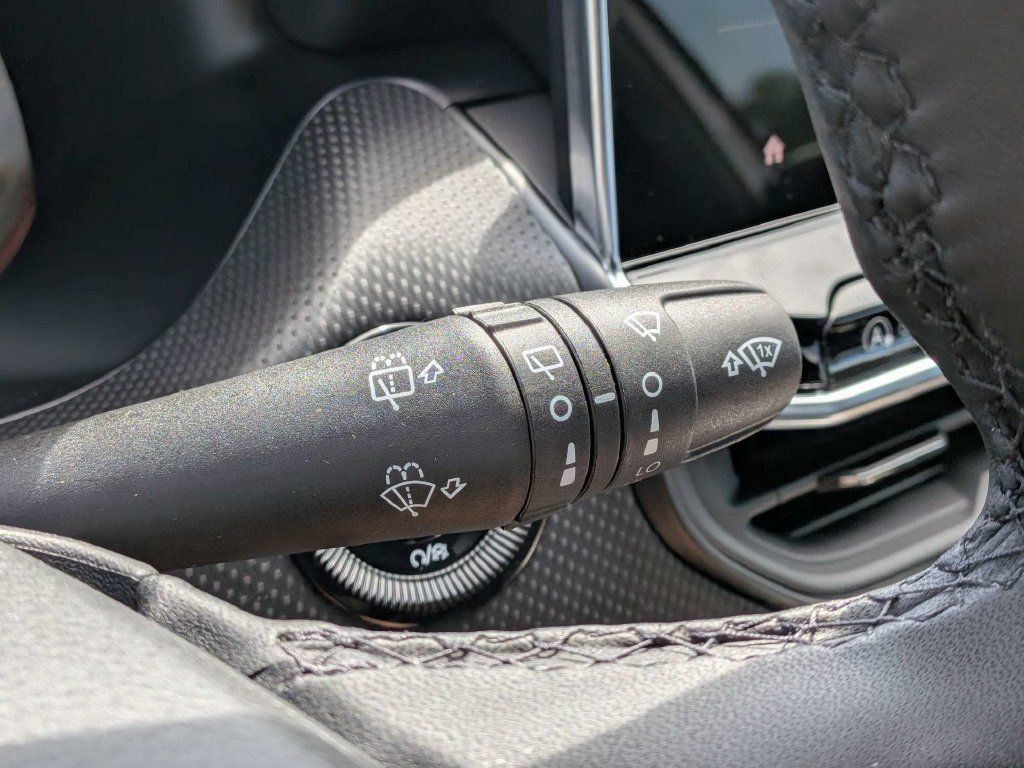 New 2026 Jeep Compass Latitude AWD/4WD image 23