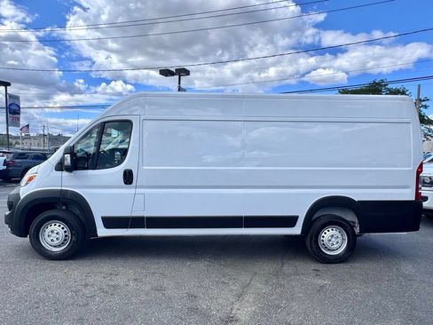 Used 2025 RAM ProMaster 3500 FWD image 4