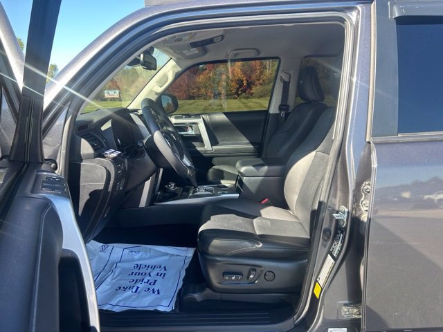Used 2022 Toyota 4Runner TRD Sport w/ Technology Package AWD/4WD image 20