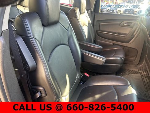 Used 2010 Chevrolet Traverse LT w/ LT Special Edition Package image 7