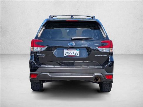 Used 2021 Subaru Forester Premium w/ Popular Package #1 AWD/4WD image 7
