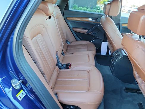 Used 2022 Audi Q5 2.0T Premium image 22