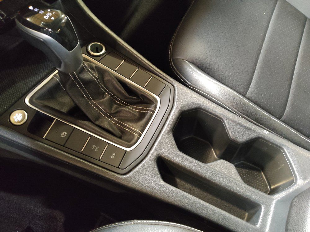 Used 2024 Volkswagen Jetta SE FWD image 26