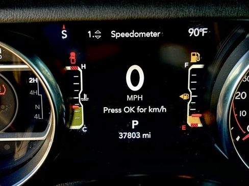 Used 2021 Jeep Gladiator Overland image 14