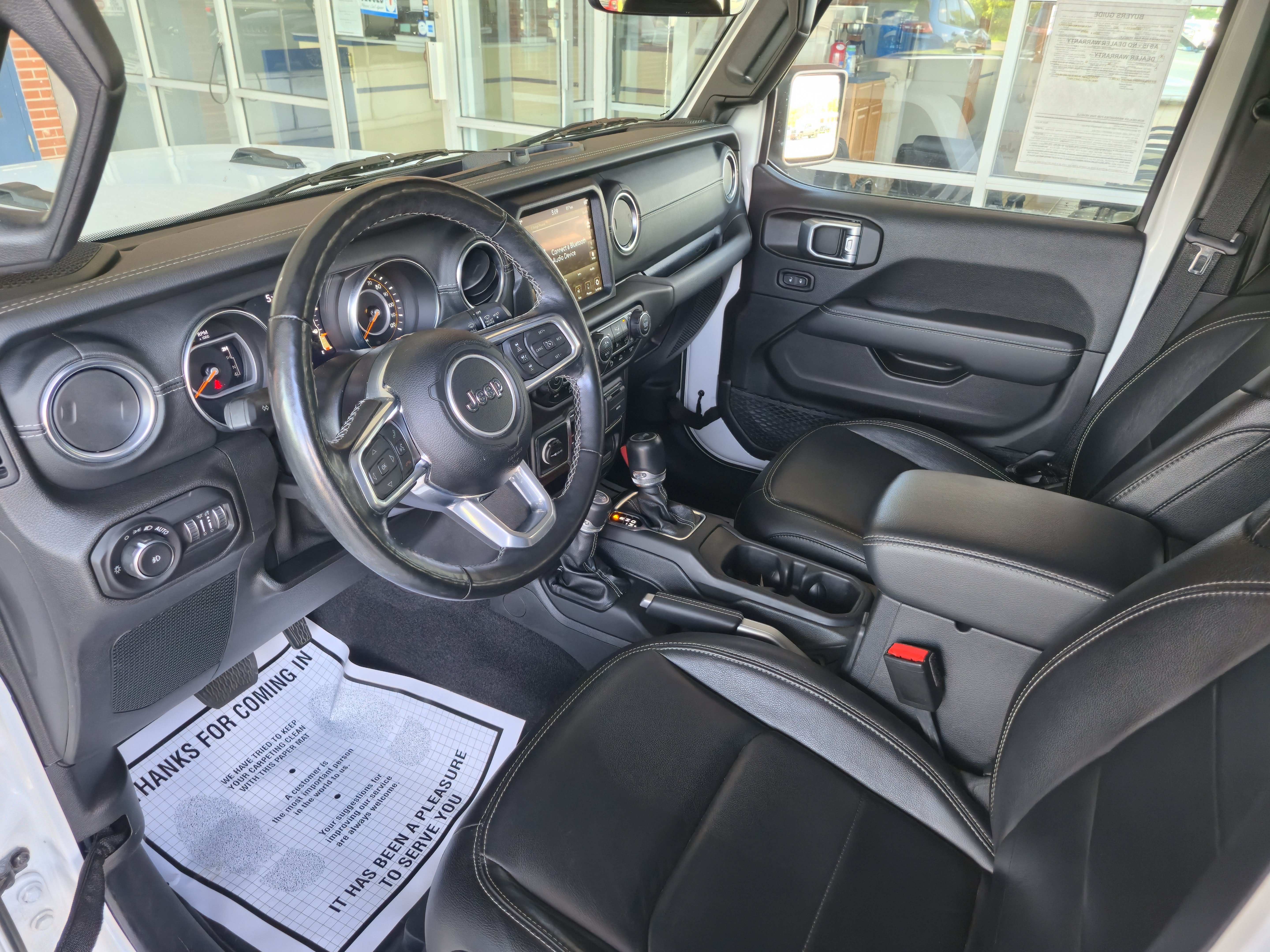Used 2021 Jeep Wrangler Unlimited Sahara AWD/4WD image 8