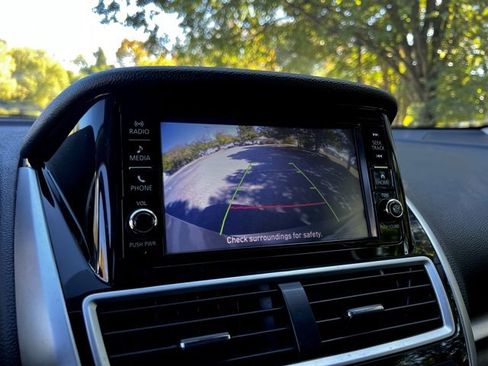 Used 2020 Mitsubishi Eclipse Cross ES image 47