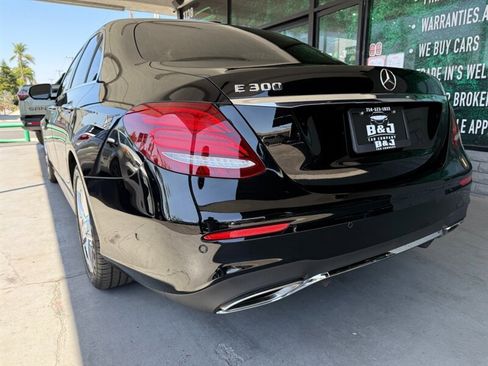 Used 2017 Mercedes-Benz E 300 image 6