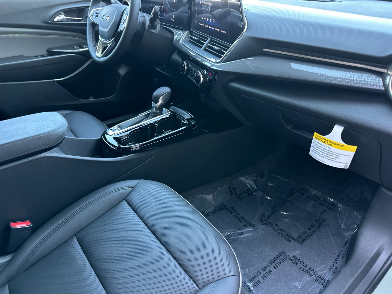 New 2026 Chevrolet Trax ACTIV w/ Driver Confidence Package FWD image 16