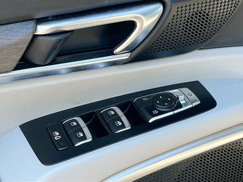 Used 2021 Kia Telluride EX AWD/4WD image 18