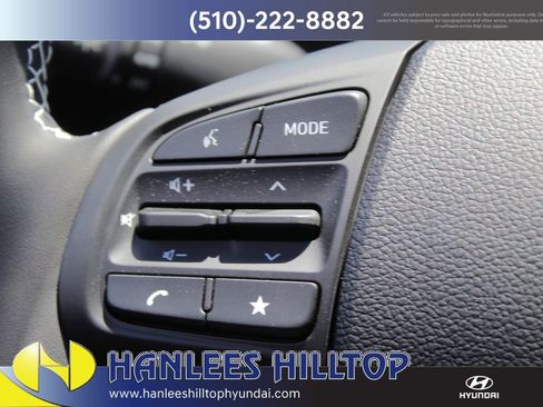 New 2025 Hyundai Venue Limited image 23